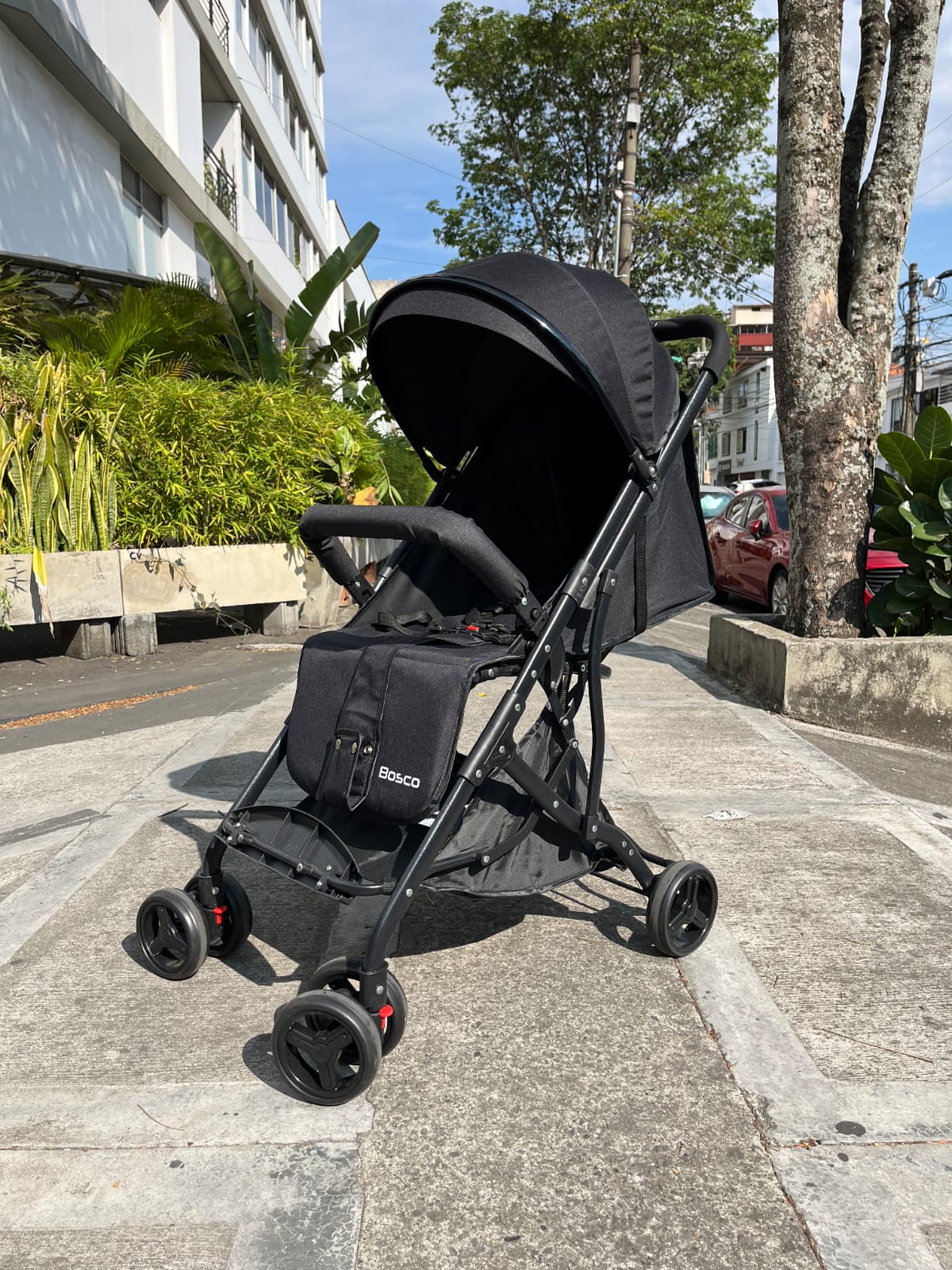 Coche Paseador Para Bebé Tipo Maleta Happy Baby