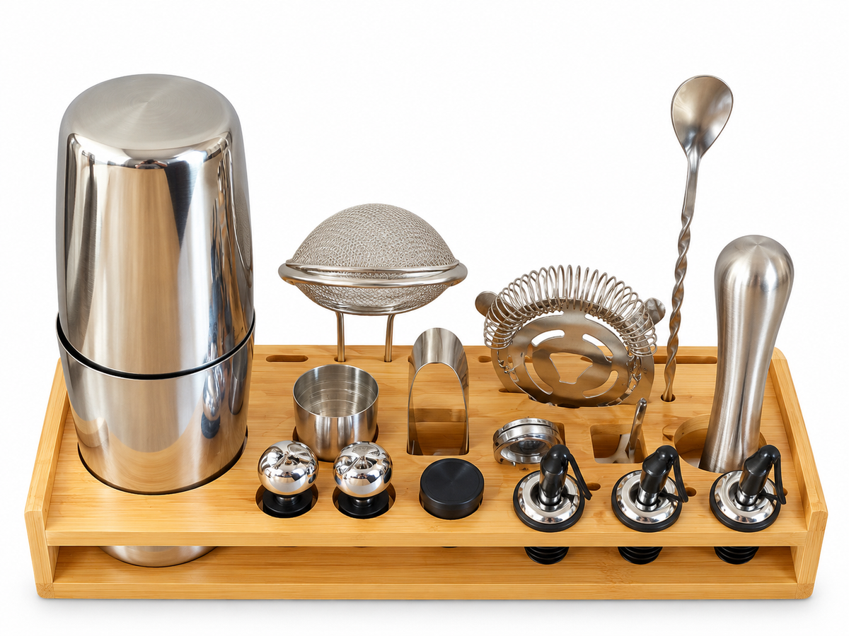Set de Coctelería Premium – 15 Piezas con Base de Madera